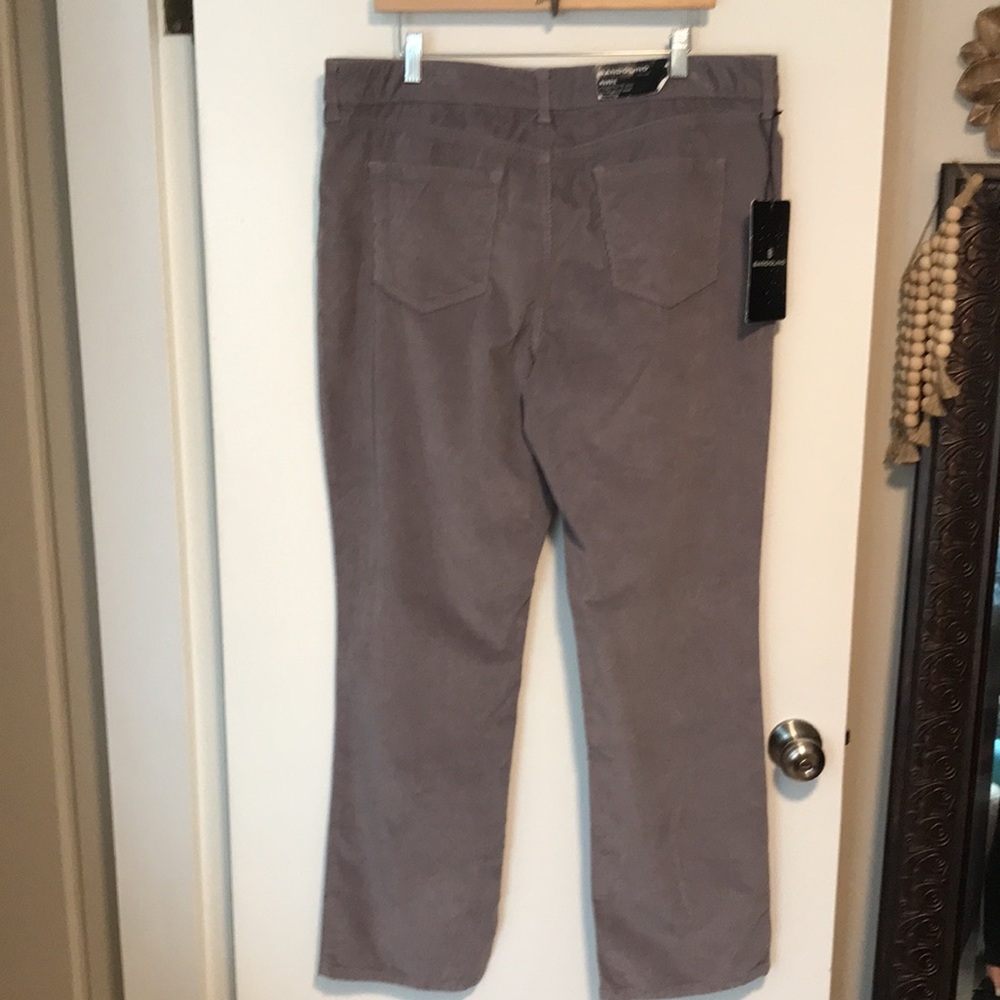 Bandolino Women's 18 Mandie Corduroy Pants French Grey‎ Straight High Rise NEW - Picture 5 of 8